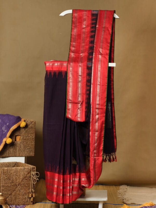 100 count ponduru khadi saree with kanchi silk zari border.