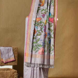 A 4 ply silk saree with floral & painting on the pallu.