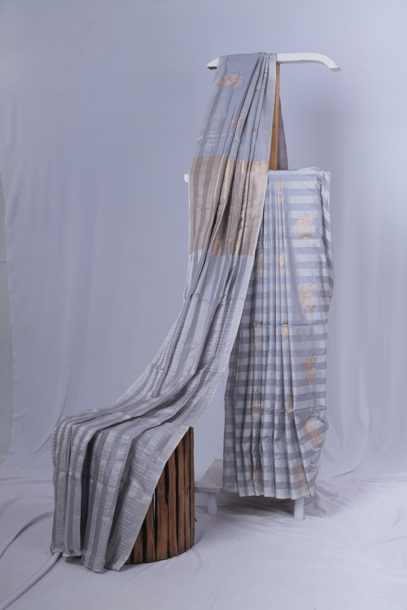 Mushru Kadwa Banaras saree