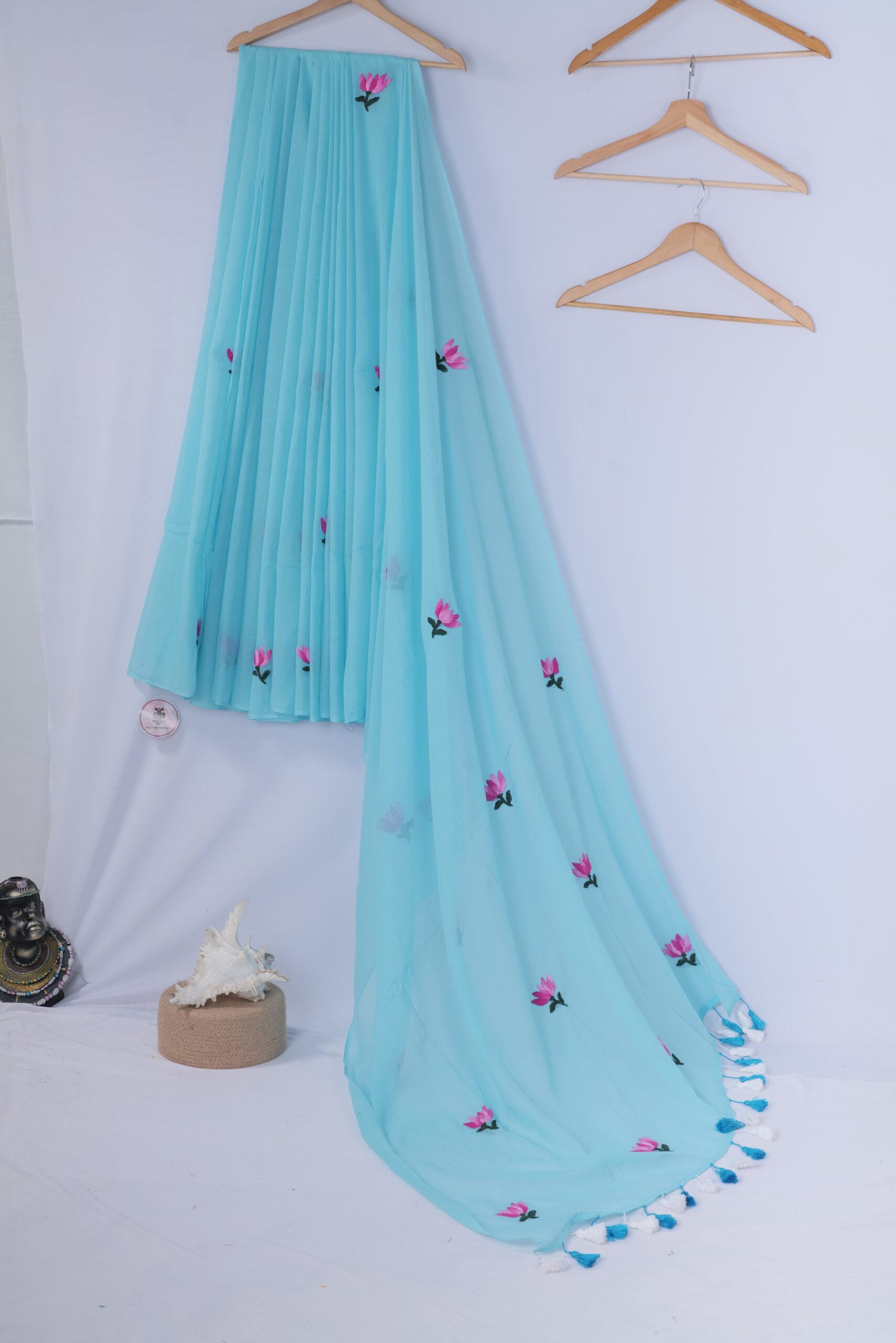 mul saree with satin rose work - Image 2