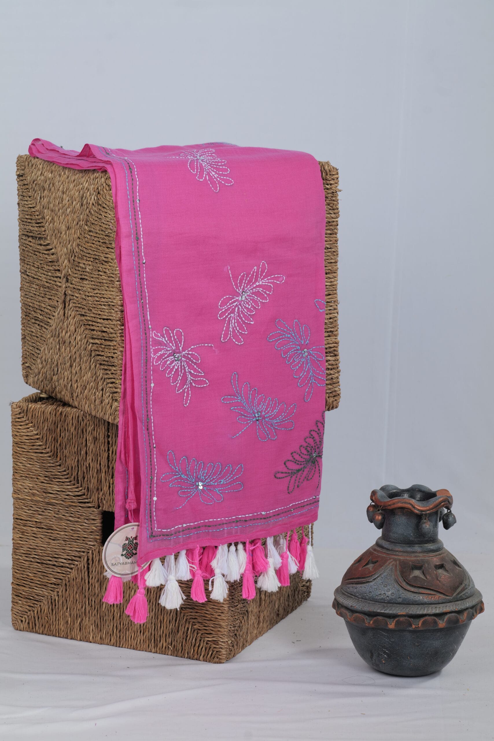 Mul saree with kantha floral butties