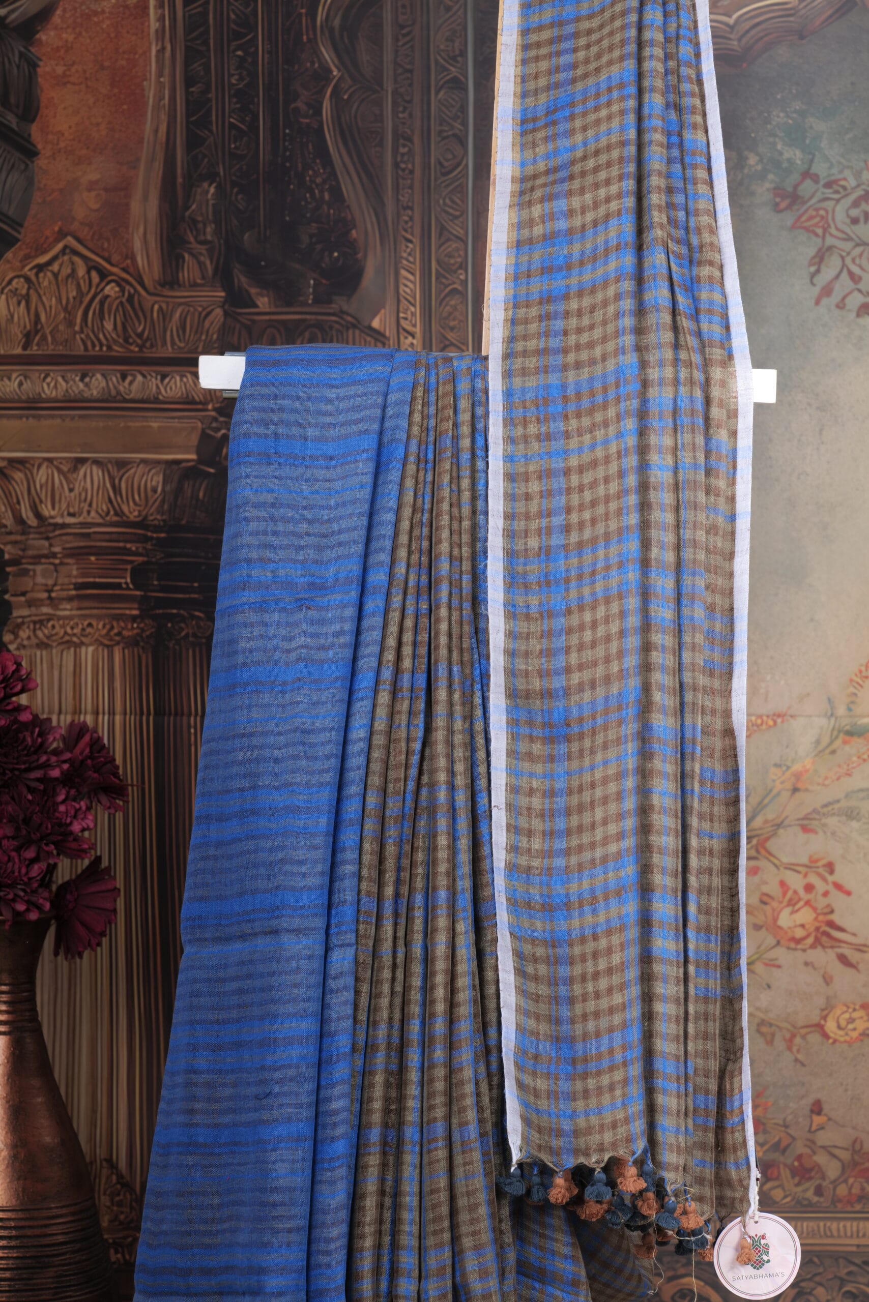 linen checks saree - Image 2